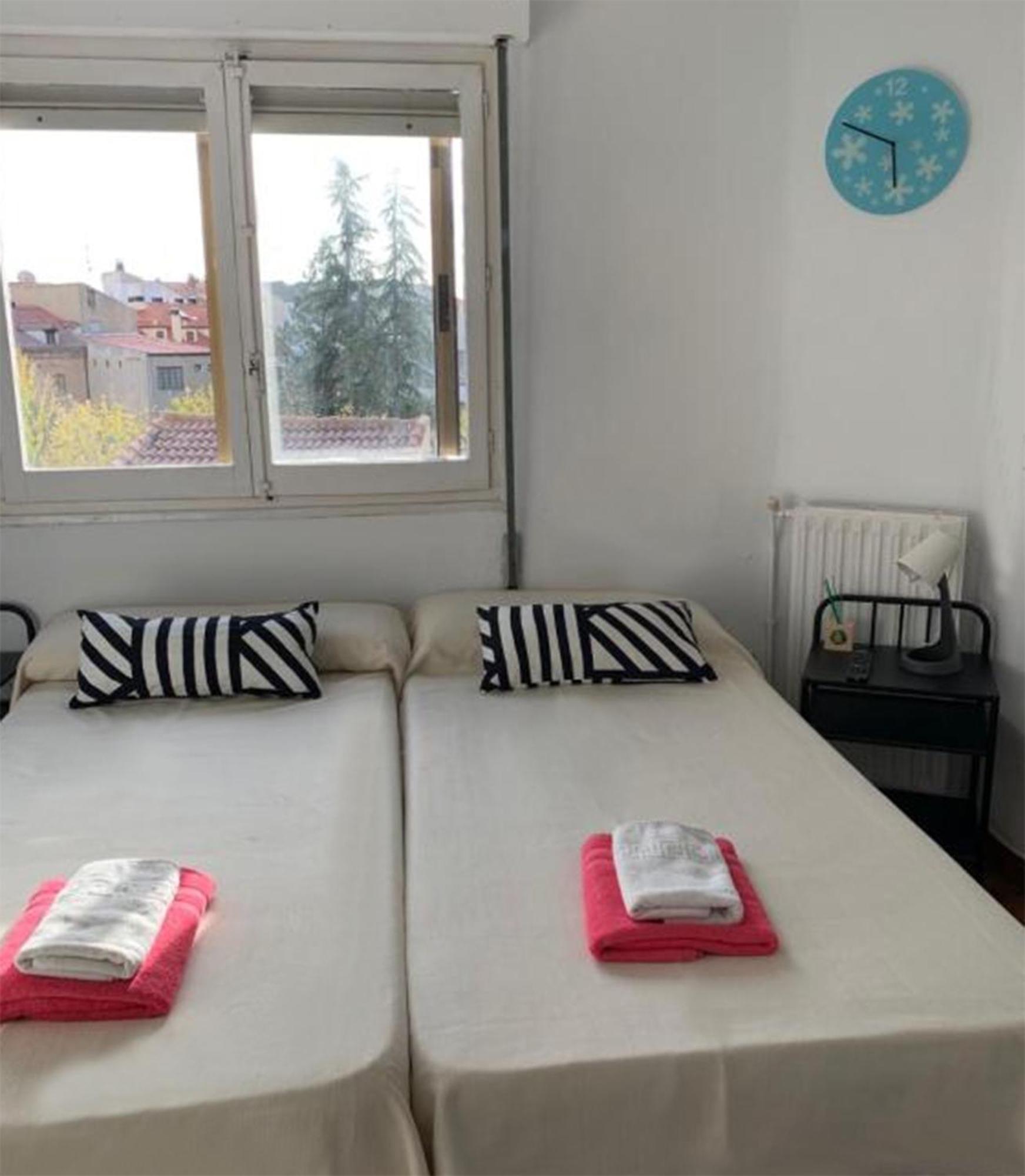 Hotel Y Restaurante Puerta De Aranda Aranda de Duero Ngoại thất bức ảnh