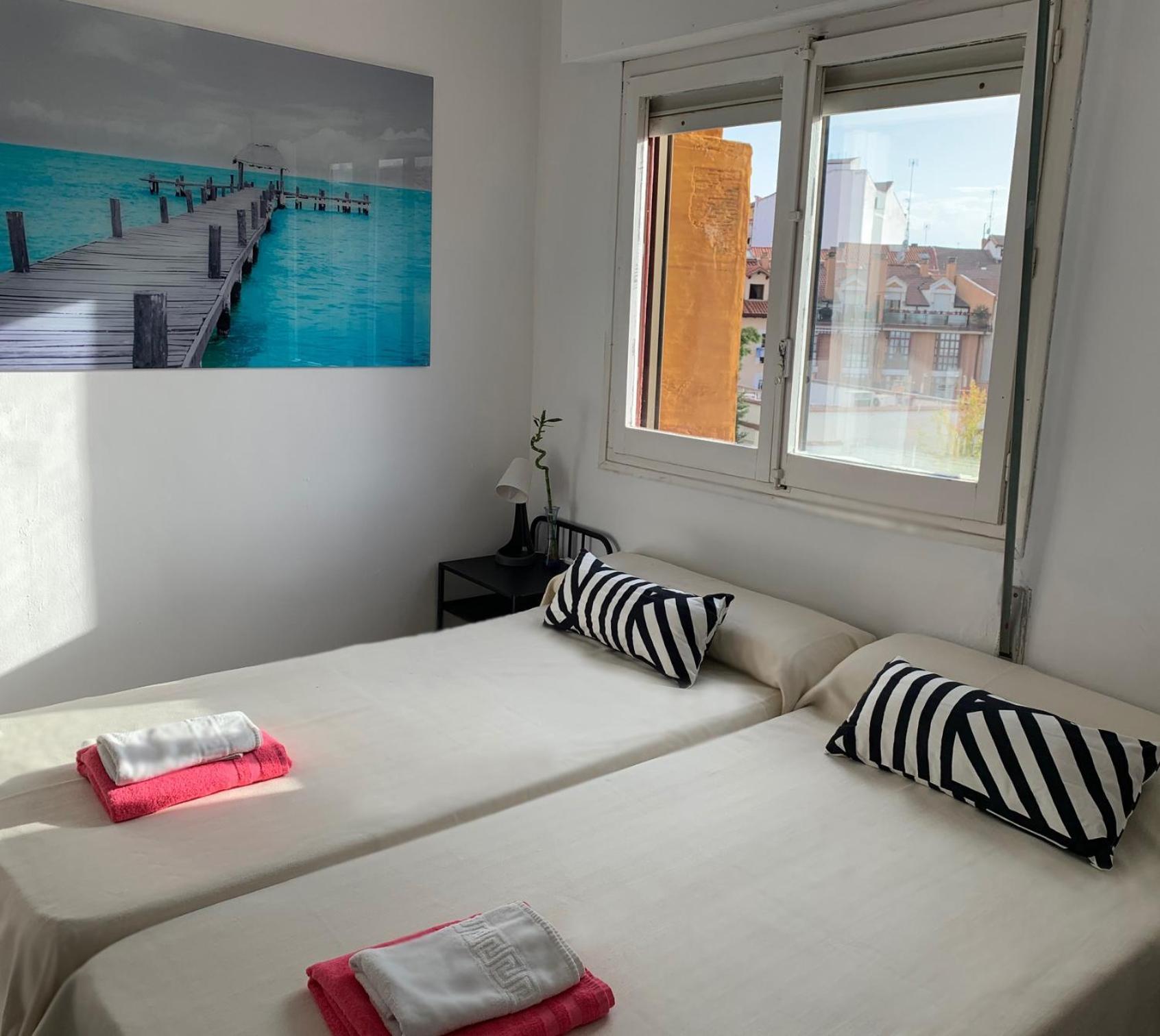 Hotel Y Restaurante Puerta De Aranda Aranda de Duero Ngoại thất bức ảnh