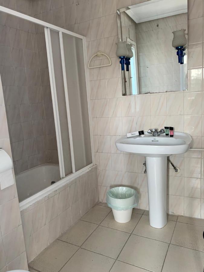 Hotel Y Restaurante Puerta De Aranda Aranda de Duero Ngoại thất bức ảnh